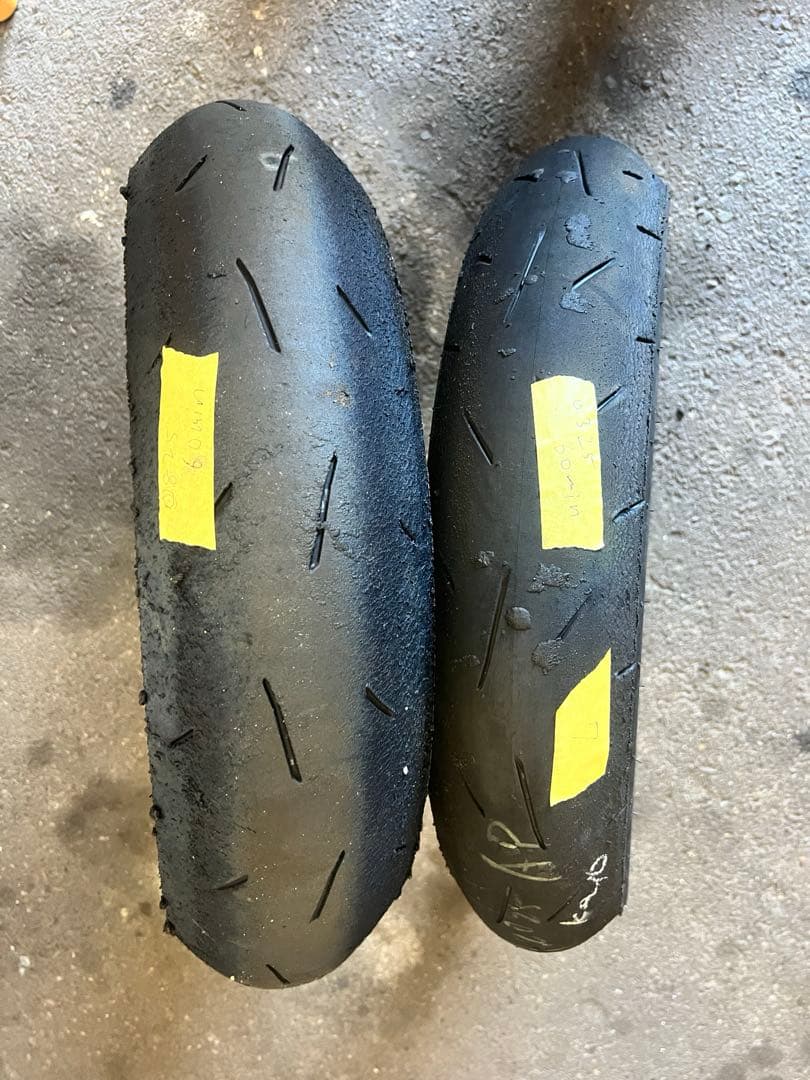 送料込み室内保管 中古DUNLOP KR410 前後セット JP250等　7 送料込み室内保管 中古DUNLOP KR410 前後セット JP250等7