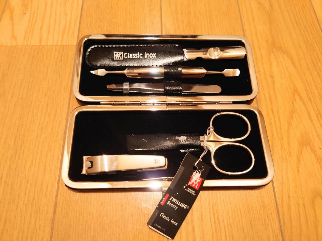 【新品タグ付き】ZWILLING Classic INOX マニキュアセット Amazon | ZWILLING ツイン クラシック Inox ケース クロック フレーム