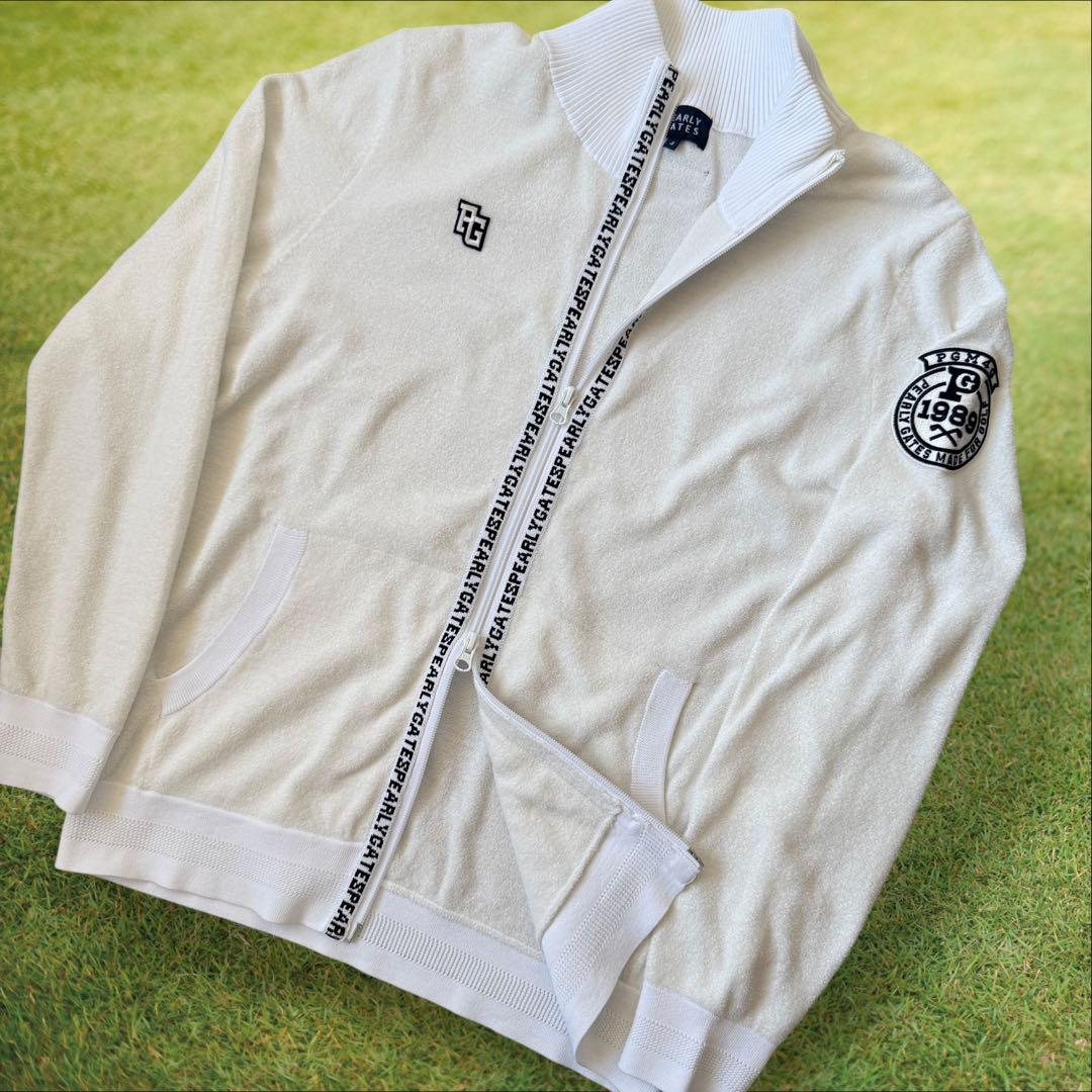 未使用級　パーリーゲイツ　ジャケット　ブルゾン　M〜L相当　白　タオル生地　4 現行モデル パーリーゲイツ ジャケット 4 M〜L相当 ブルゾン 白 グレー
