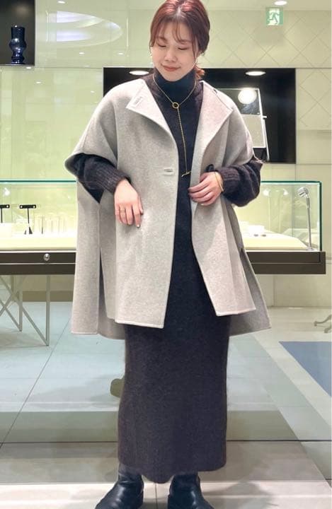 新品 ノーブル MTR リバーポンチョ ジレ - メルカリ