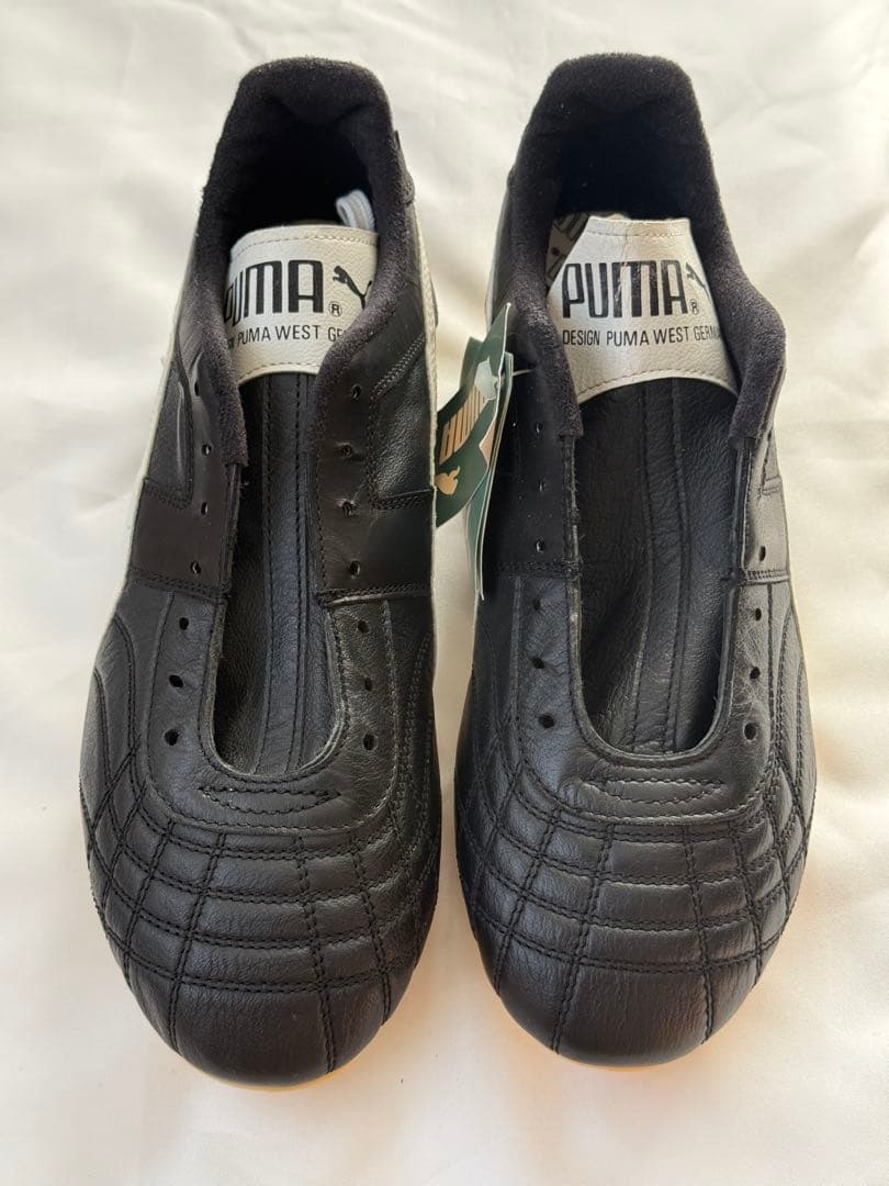 PUMA P353SP ブラックサッカーシューズ 24.5cm