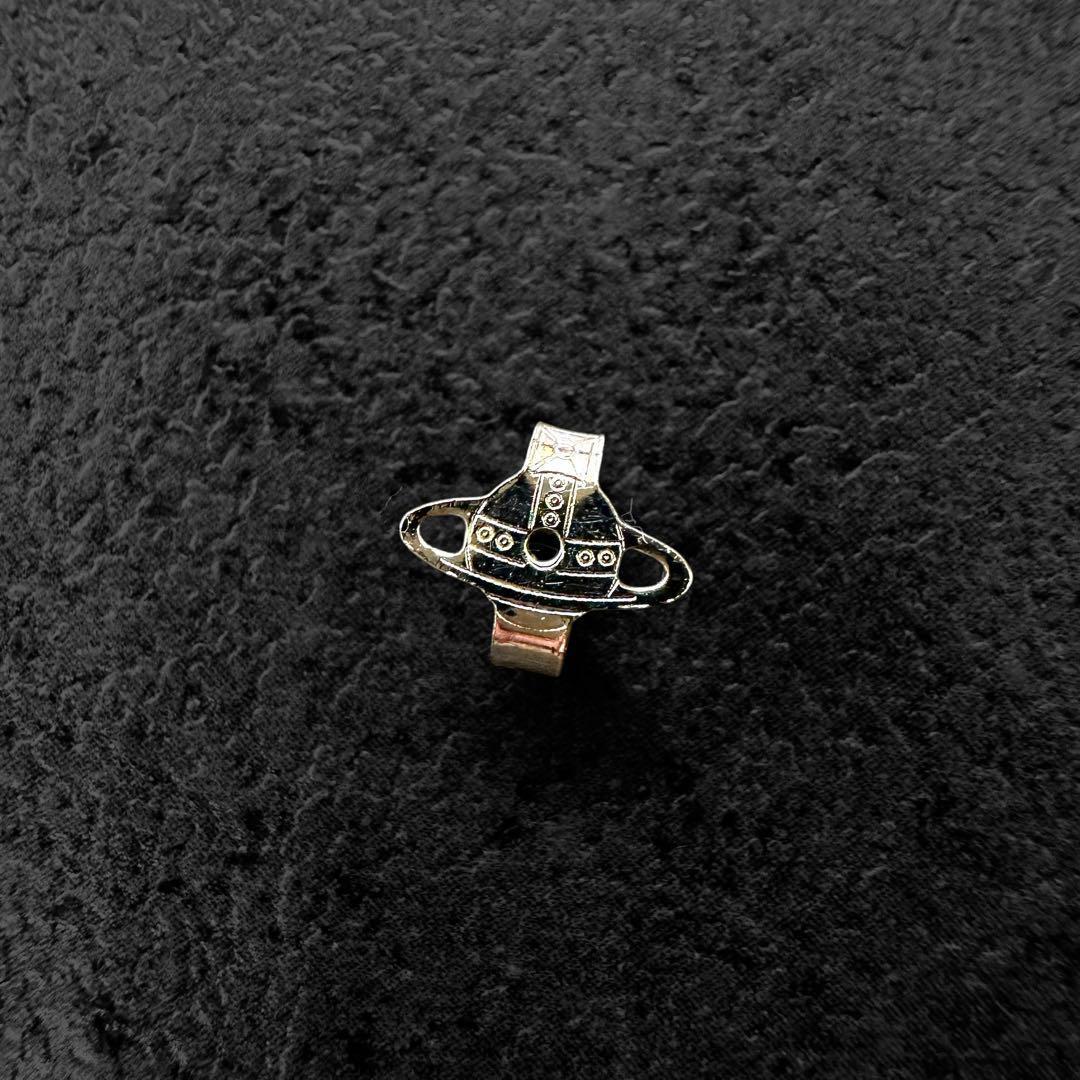 希少✨VivienneWestwood Trump Silver earring - メルカリ