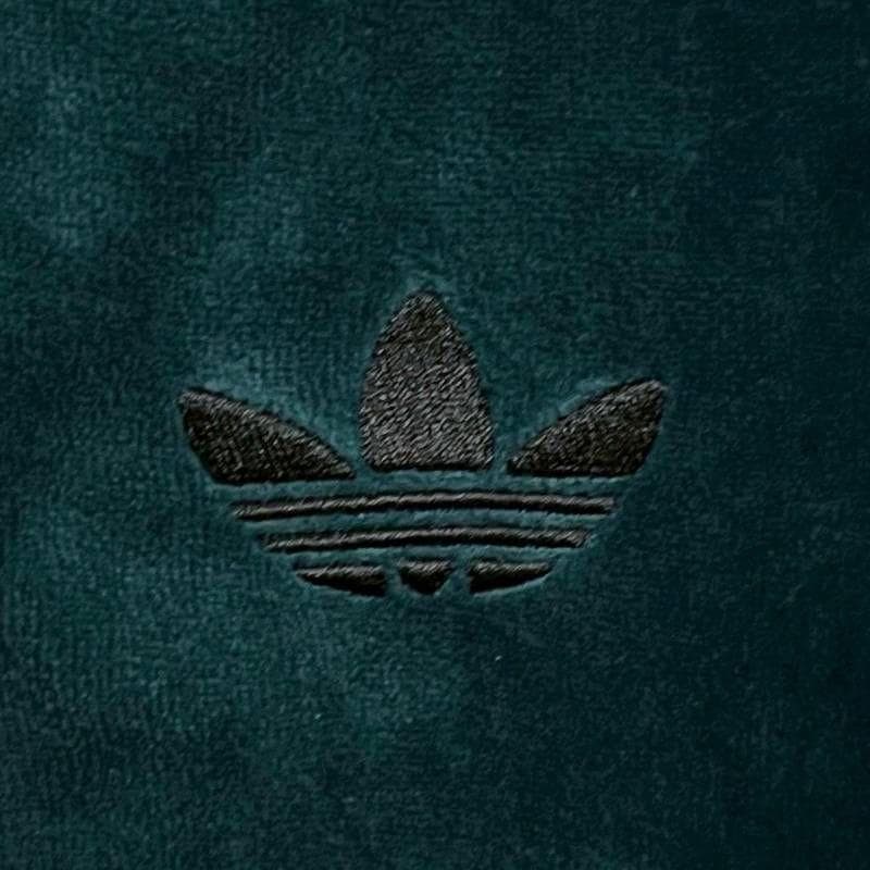 9937_1 adidas SST ベロア トラックトップ オーロラアイビー - メルカリ