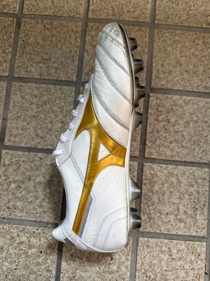 MIZUNO MORELIA II JAPAN ホワイト/ゴールド　25.5cm
