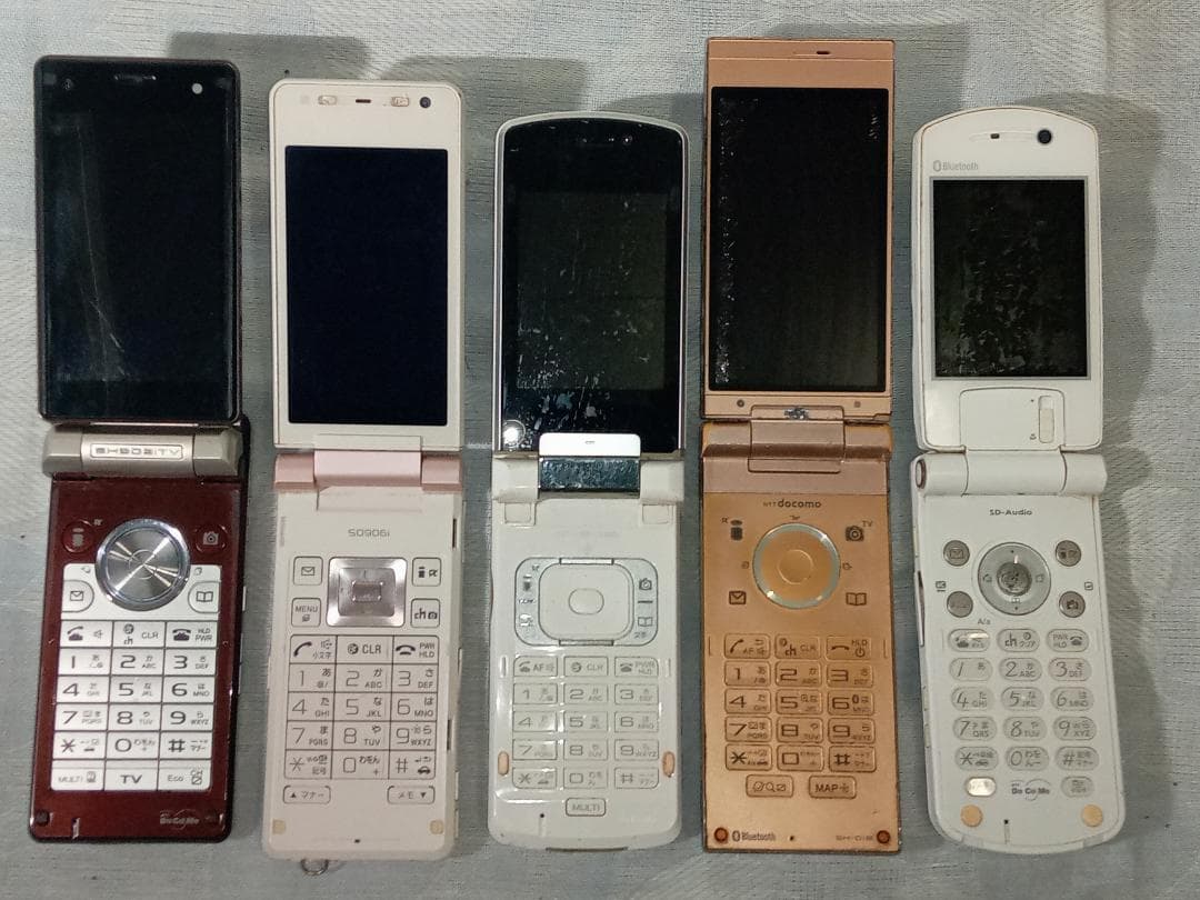 携帯電話 ガラケー ジャンク品 まとめ売り 32台 ドコモ ソフトバンク