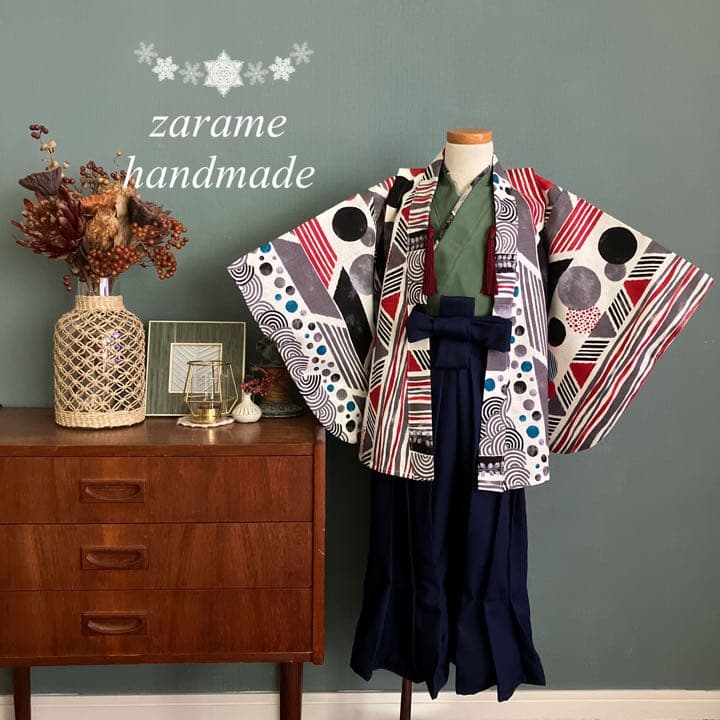 新作 各サイズ1着着物と袴 【再販】着物と袴 男の子 110-120 男の子