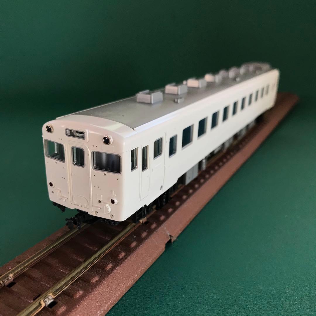 ❷【HO/1-601-0】キハ５８ (動力付)／無塗装品