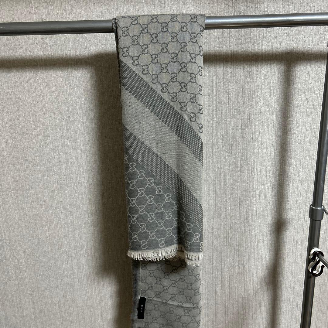 GUCCI グッチ 正方形大判ストール【約135cmから140cm正方形】