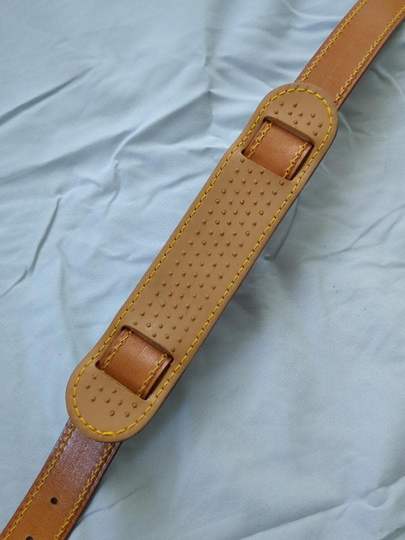 LOUIS VUITTON ショルダーストラップ キーポル ヌメ革 L108135243