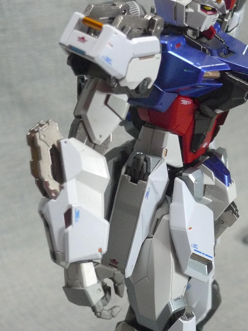 n5736□メタルビルド ストライクガンダム＋カレトヴルッフ オプション