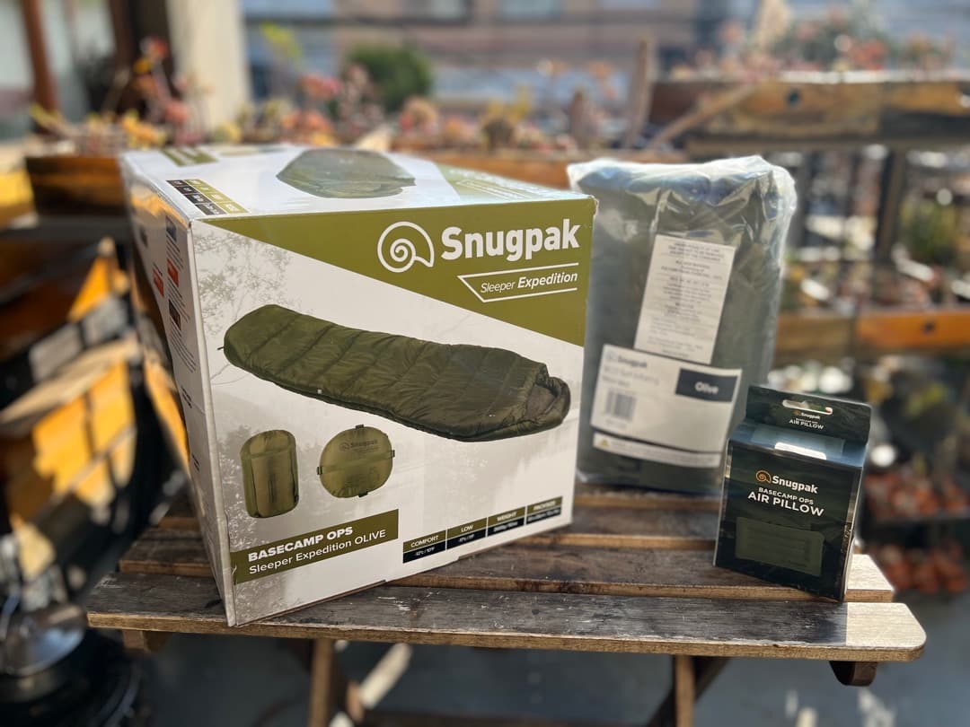 【逸品寝袋フルセット・値下げ不可】Snugpak コンプリートセット インフレーターマットDX、寝袋 もっちり温のセット「J」