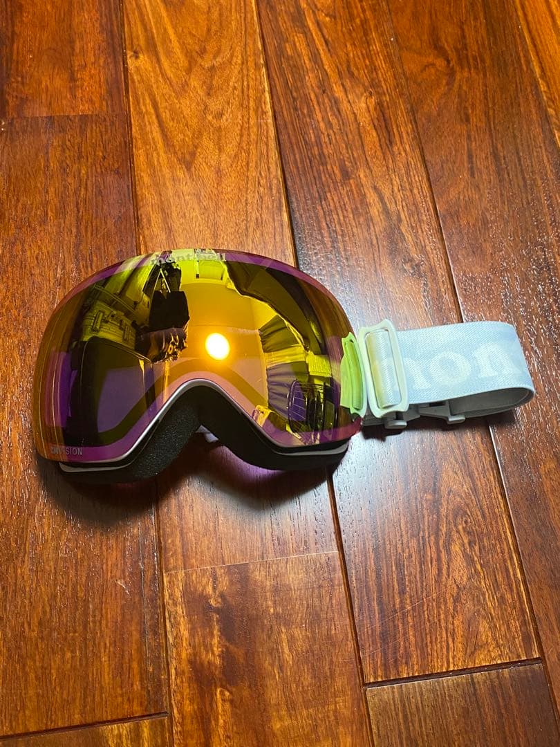 ウェア&ゴーグルセット】mont-bell ゴーグル、ROXYスノボウェア