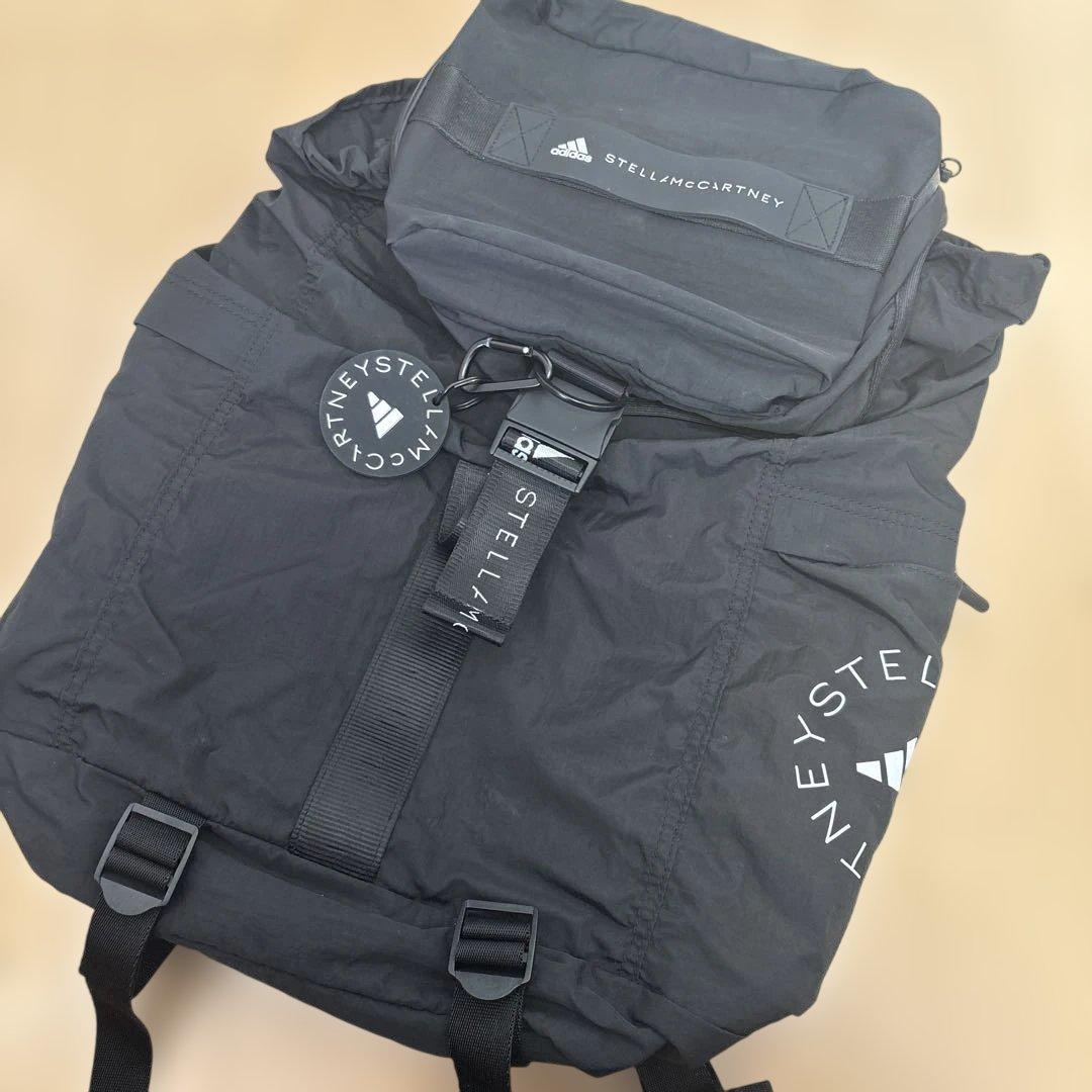 アディダスbyステラマッカートニー　バックパック　黒 adidas by Stella McCartney デイバック リュック バックパック