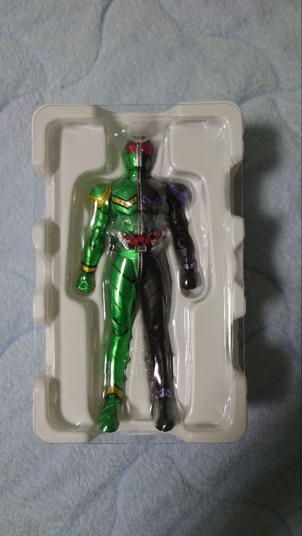 S.H.Figuarts　真骨彫　仮面ライダーW　サイクロンジョーカー　風都探偵