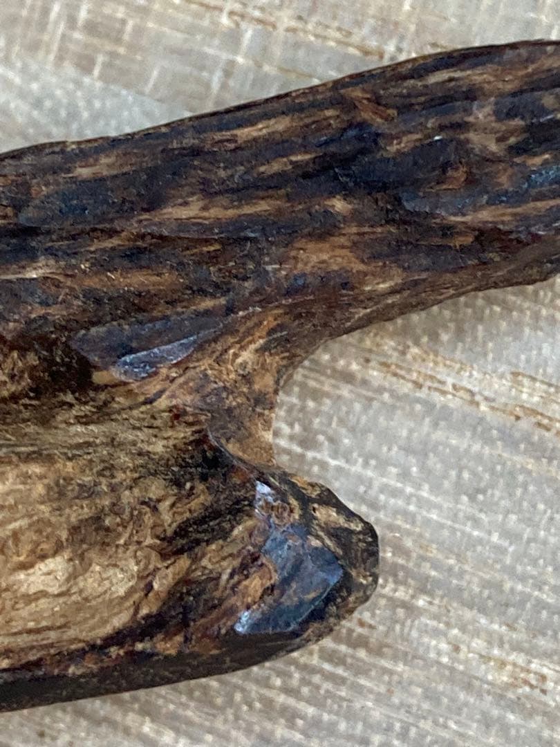 沈水　沈香　香木　タニ　極上　 3.3g