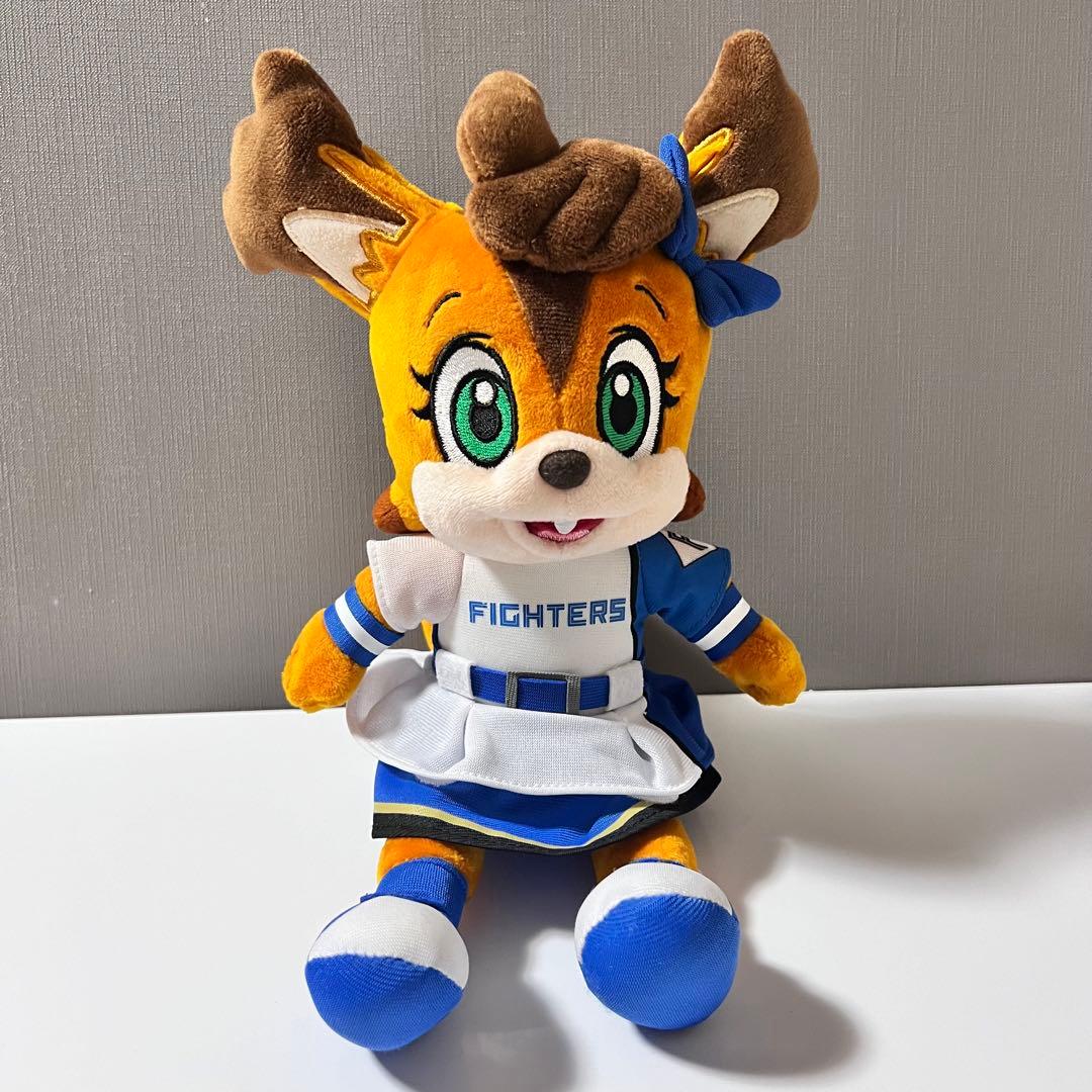 日本ハムファイターズ ポリー フレップ ぬいぐるみ - メルカリ