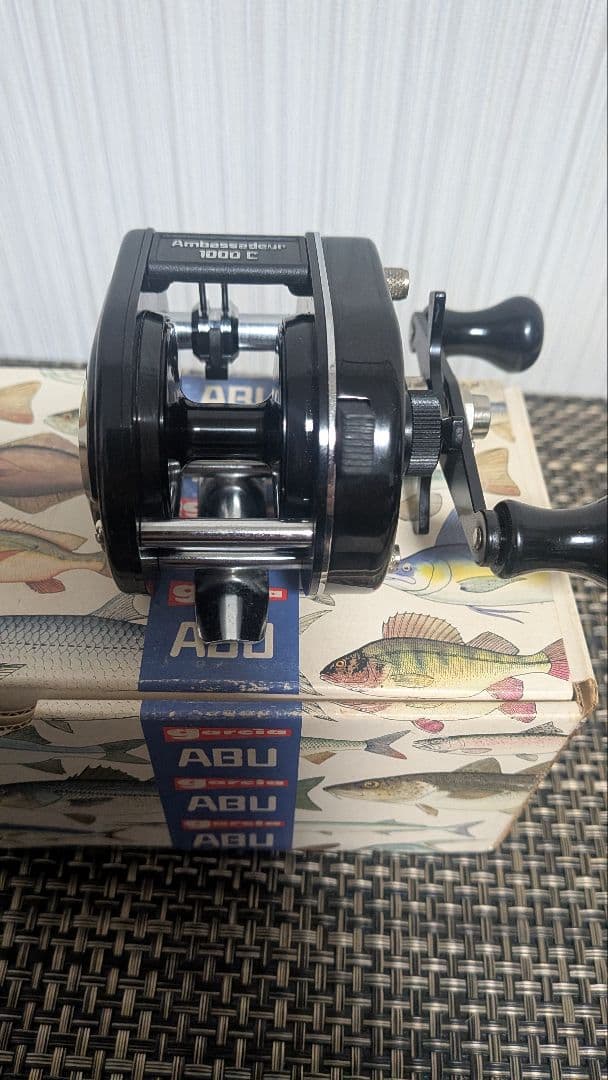 極美品 abu 1000 アブ 1000c 83年式 アブガルシア