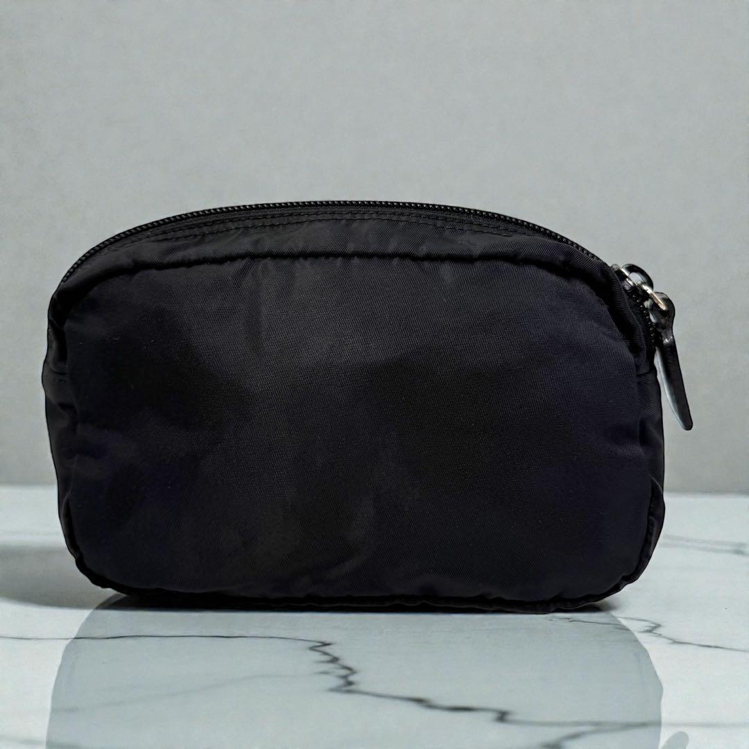 《希少》PRADA プラダ ミニポーチ ナイロン ブラック 化粧ポーチ