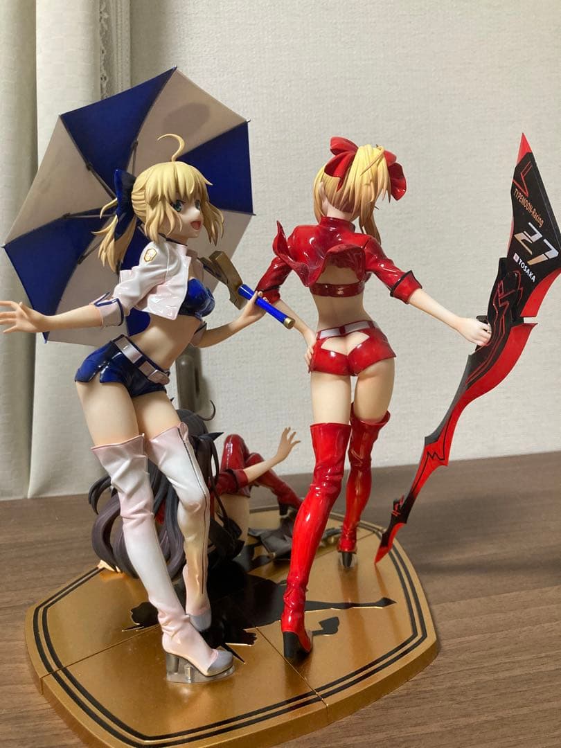 TYPE-MOON RACING セイバー　ネロ　遠坂凛　3体セット
