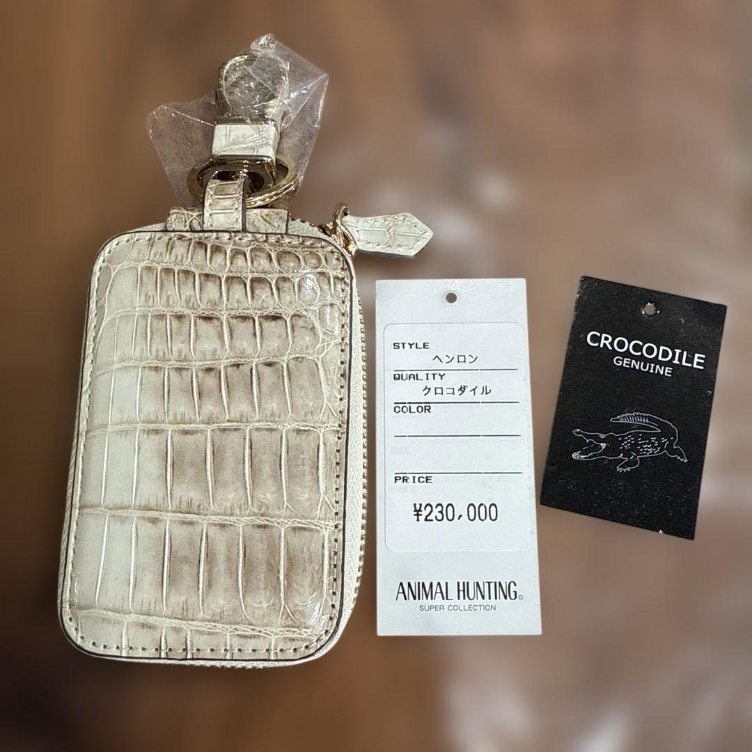 ちぃさん専用ANIMAL HUNTING クロコダイル キーケース ゴールド ちぃさん専用ANIMAL HUNTING クロコダイル キーケース ゴールド