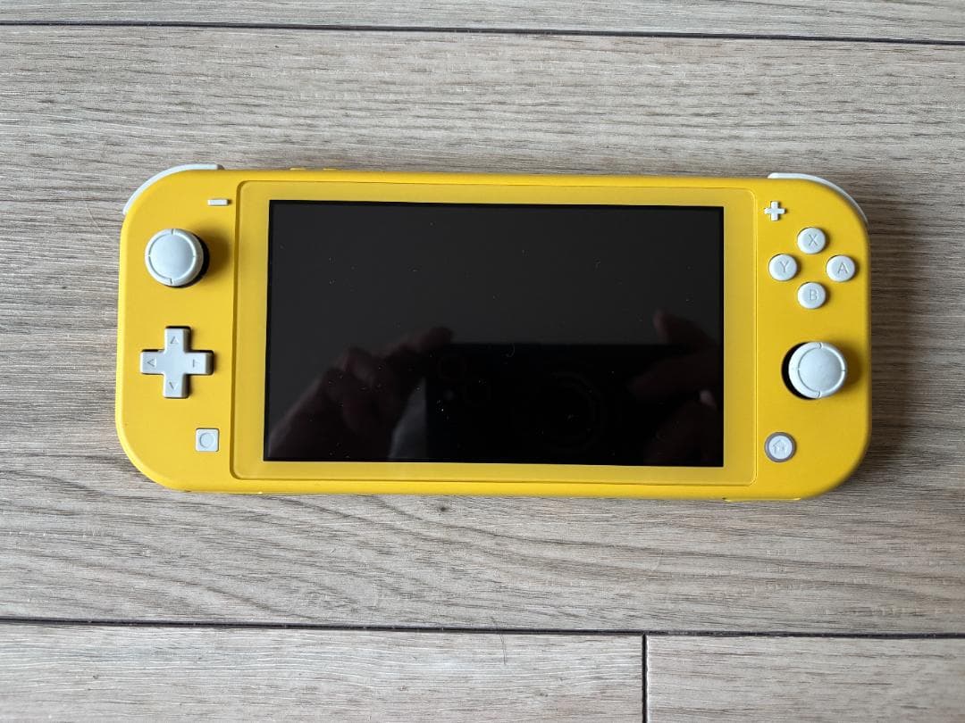 ■ジャンク■Nintendo■Switch LITE■イエロー本体■ Nintendo Switch Lite, Yellow, Japanese Version, Handheld Gaming
