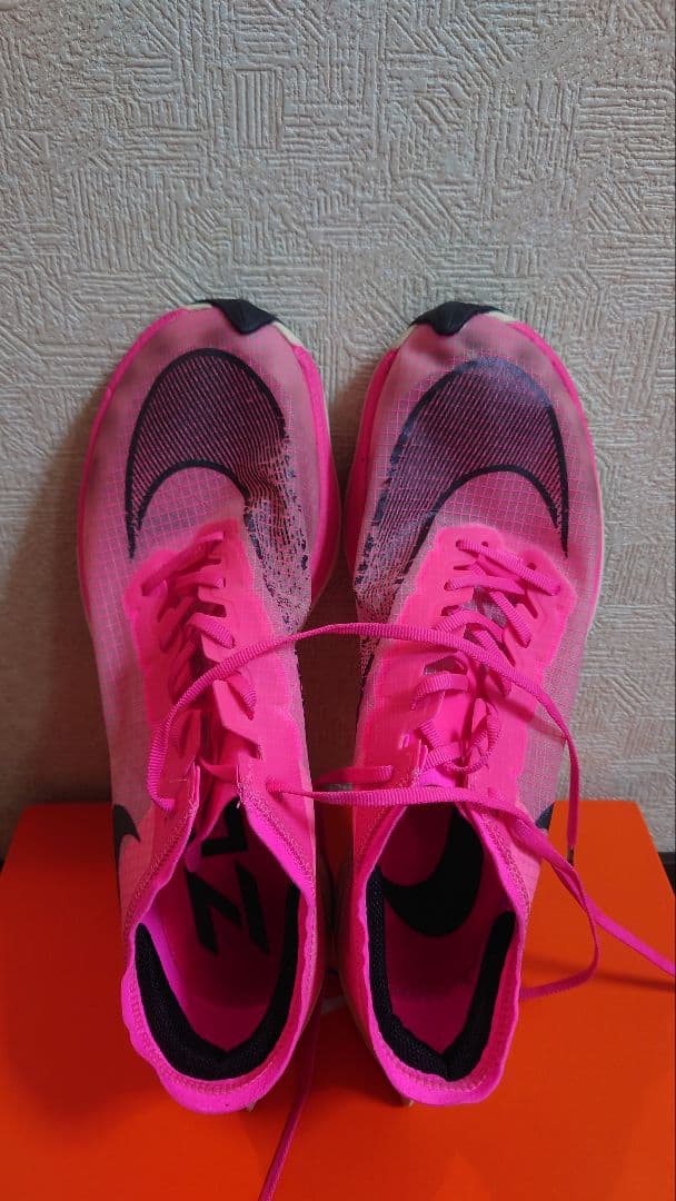 ヴェイパーフライネクスト%　28.5cm