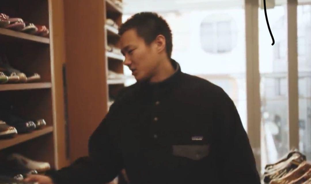 XL極美品 野村周平 黒 Patagonia シンチラ パタゴニア スナップT