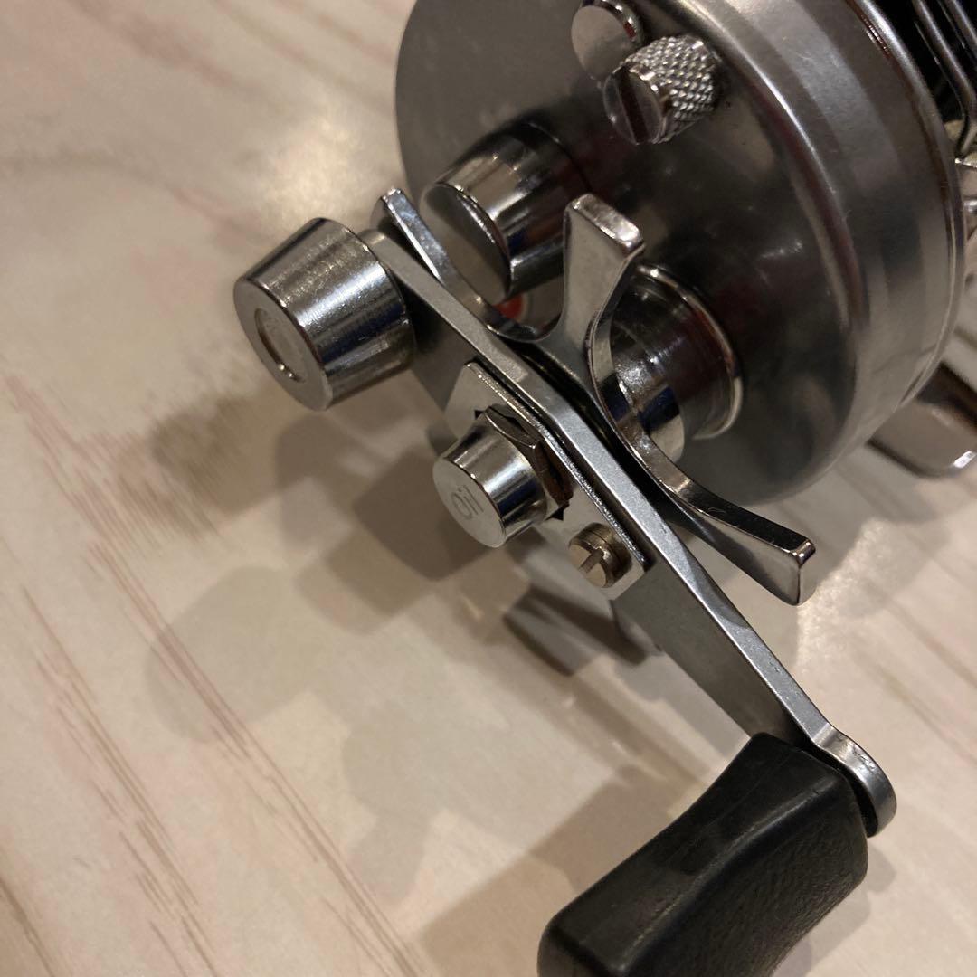 アンバサダー 2500C｜ABU Ambassadeur 2500C Deluxe 未使用AN001 中古