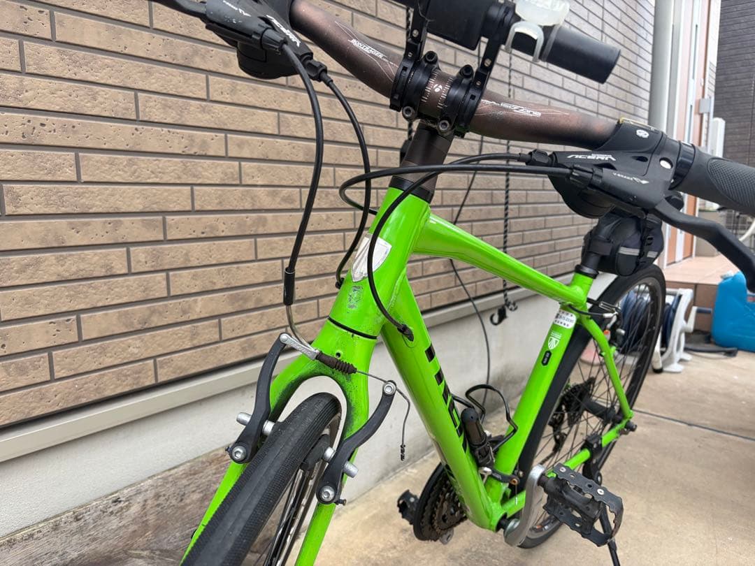 TREK 7.4FX クロスバイク