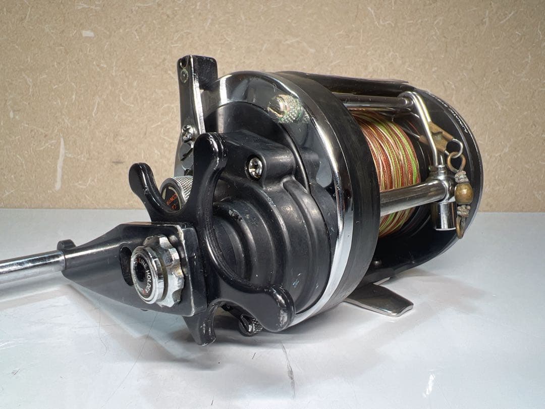 Shimano シマノ アジマティック 4000SS フィッシングリール