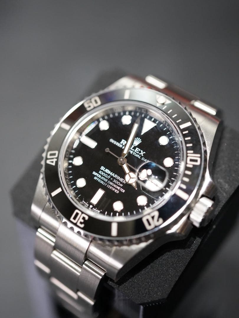 腕時計スタンド 漆黒のムケオムントル - メルカリ