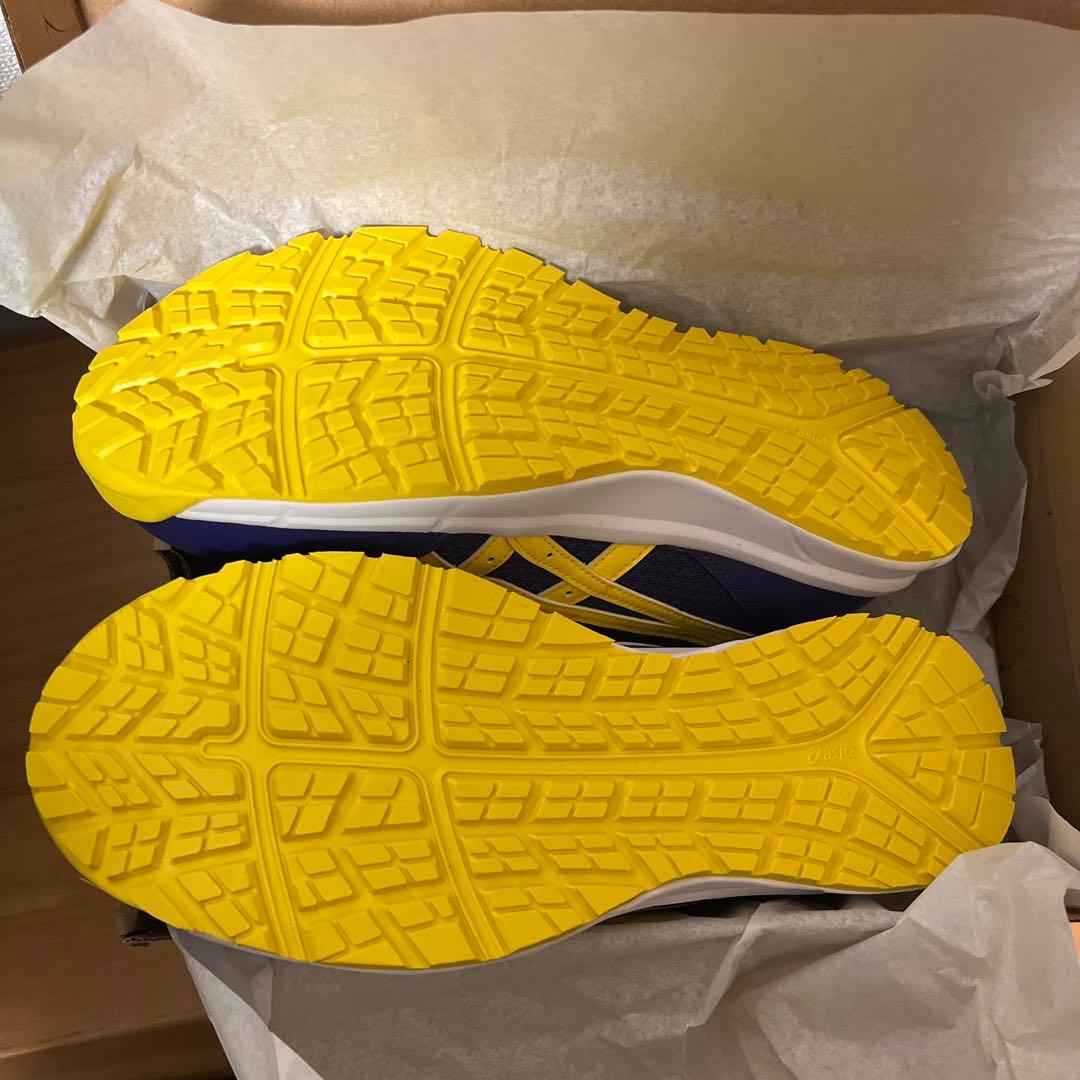 アシックス　ウィンジョブ　FCP202-５01 28.0cm asics