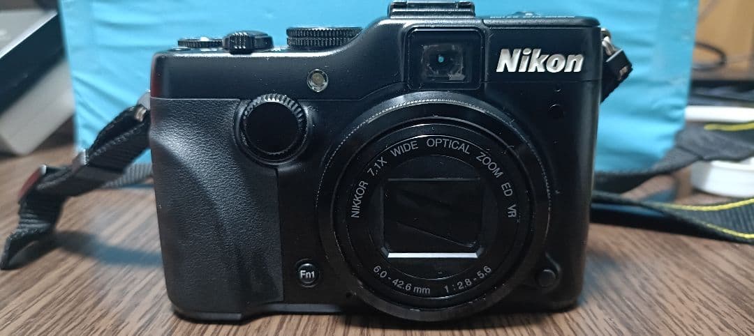 Nikon COOLPIX P7100（デジタルカメラ）※ジャンク ニコン（Nikon） 中古 1年保証 美品 Nikon COOLPIX P7100 : Premier