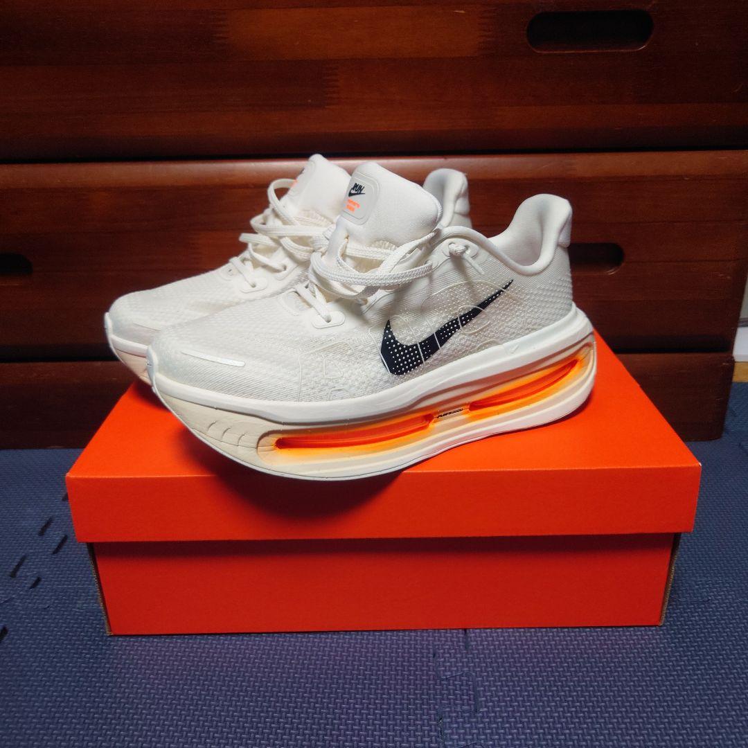 NIKE　ボメロプレミアム nike-vomelo-18-premium-2025-4.jpg