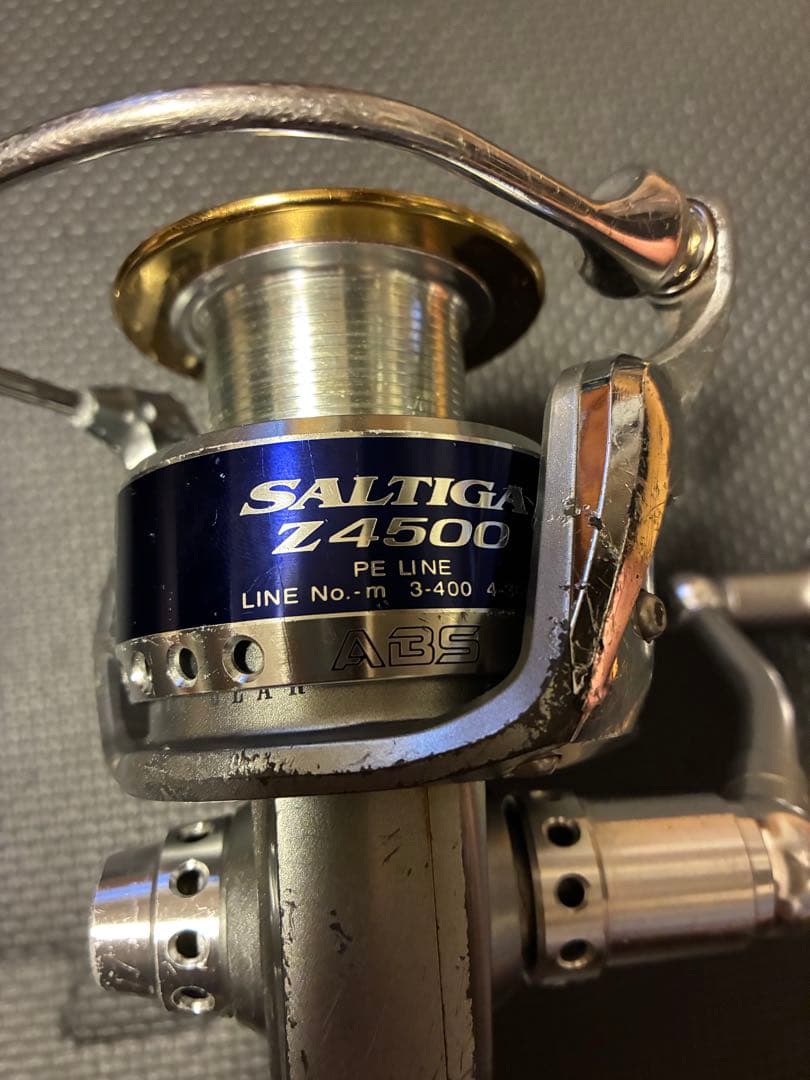 B*e様 ダイワ daiwa Saltiga Z4500 スピニングリール ソル