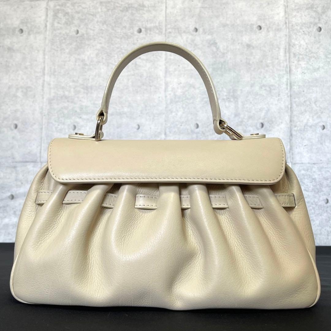 未使用級】WAKO 銀座和光 ベージュ レザー フラップ トップハンドル