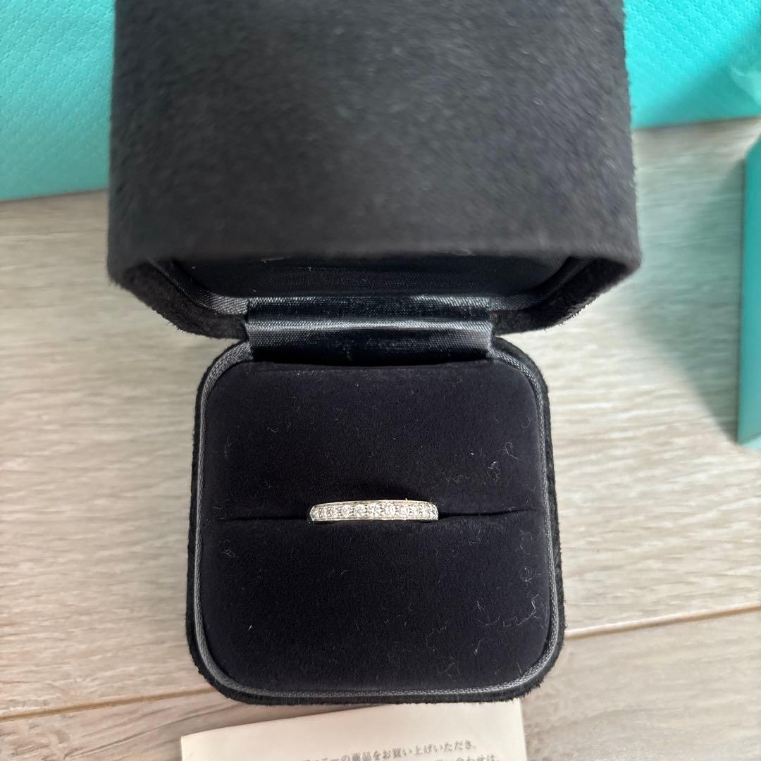 ティファニー Pt950 プリンセスカット ハーフエタニティダイアモンド