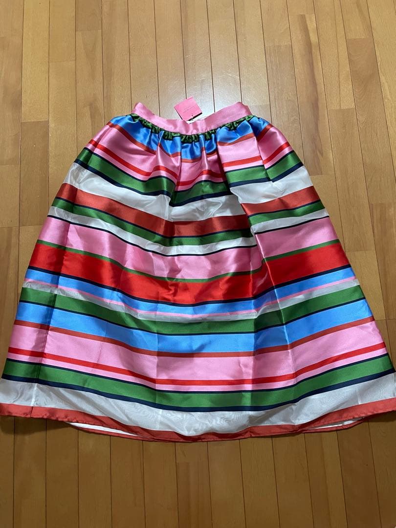 新品送料無料4号ケイトスペードサンデーストライプオーガンザ ミディスカート サンデー ストライプ オーガンザ ミディ スカート | ウェア | ケイト