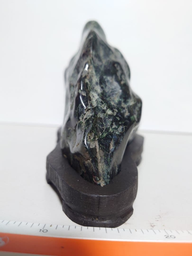 蛇紋岩 水石 鑑賞石 - メルカリ