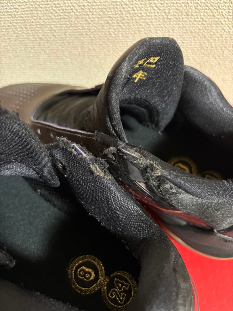 Nike Kobe 6 黒/金 シューズ 25.5cm