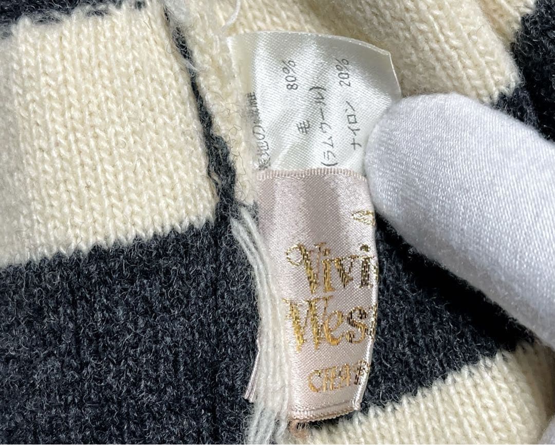 廃盤90s激レア旧タグ最初期型☆正規品☆美品ヴィヴィアン耳当て付き