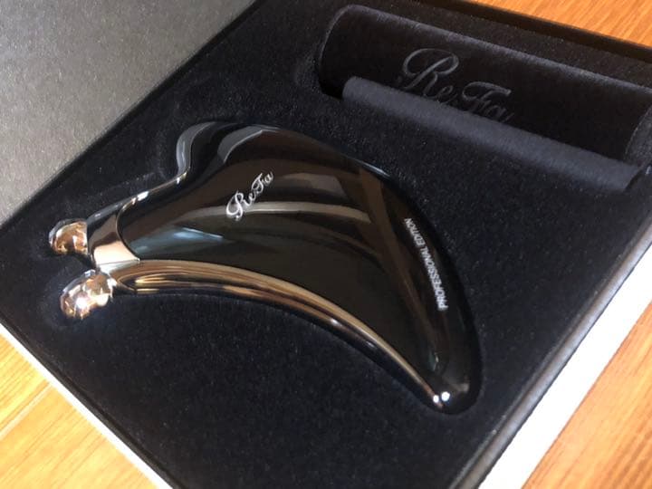 リファカッサ リファカッサブラックモデル - ReFa CAXA BLACK MODEL | 商品情報