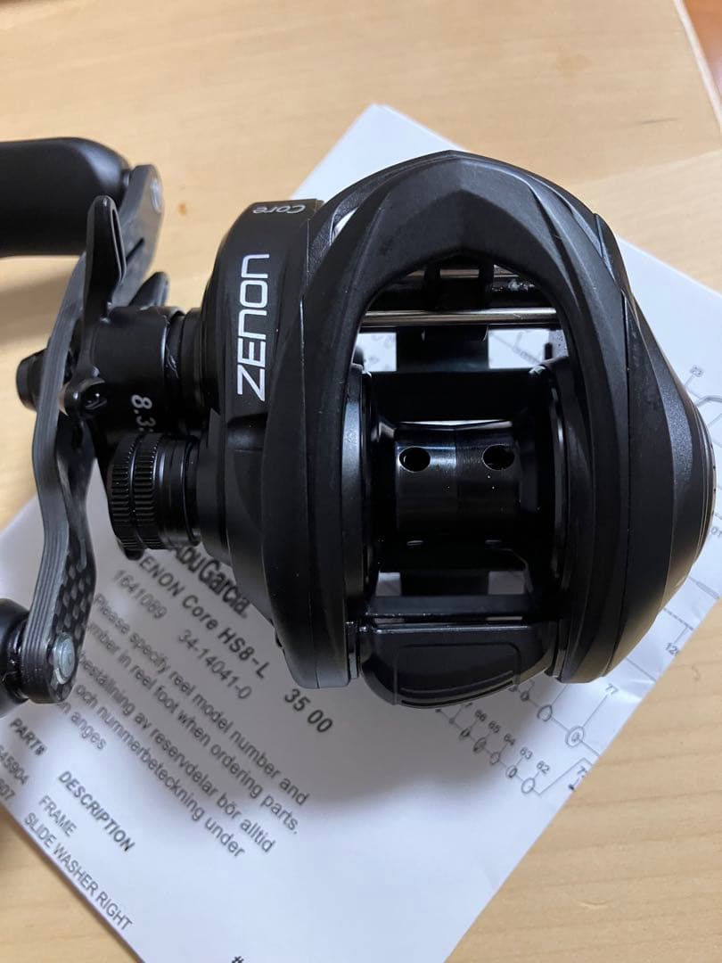 極美品 ZENON CORE HS8-L ゼノンコア HS 8 左巻 アブガルシア ベイトリール ゼノン コア(ZENON Core) HS8-L(左巻き