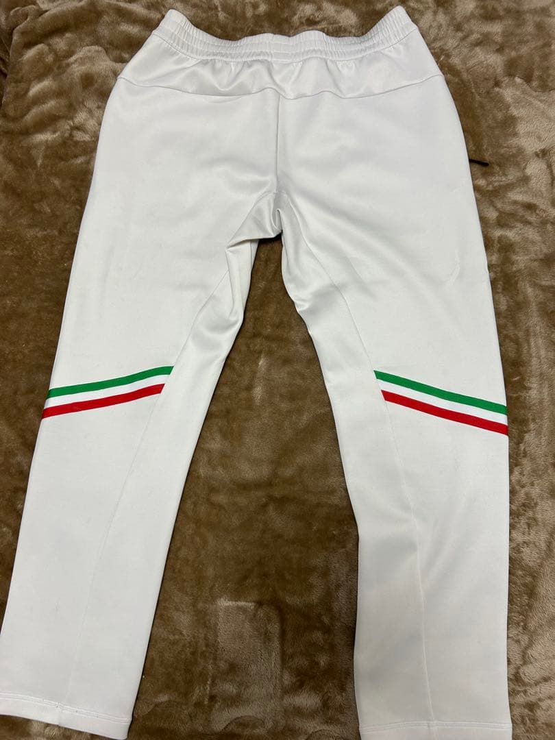 のほほん様専用エンポリオアルマーニ EA7 激レアホワイトイタリア代表 東京