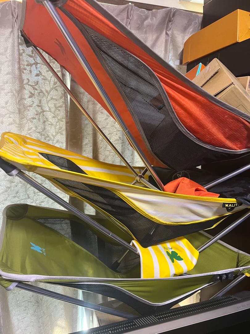 ALITE メッシュアウトドアチェア オレンジ マンティスチェア | Shop at