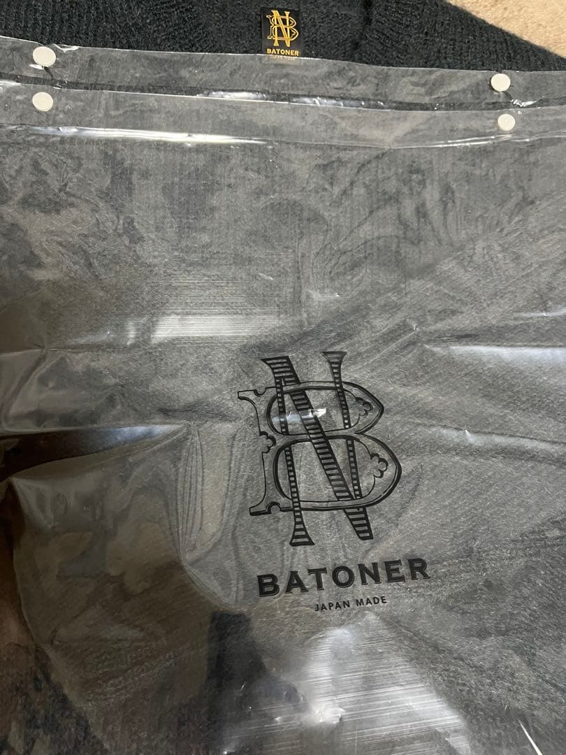 試着のみ】25AW BATONER PURE MOHAIR CREW NECK - メルカリ