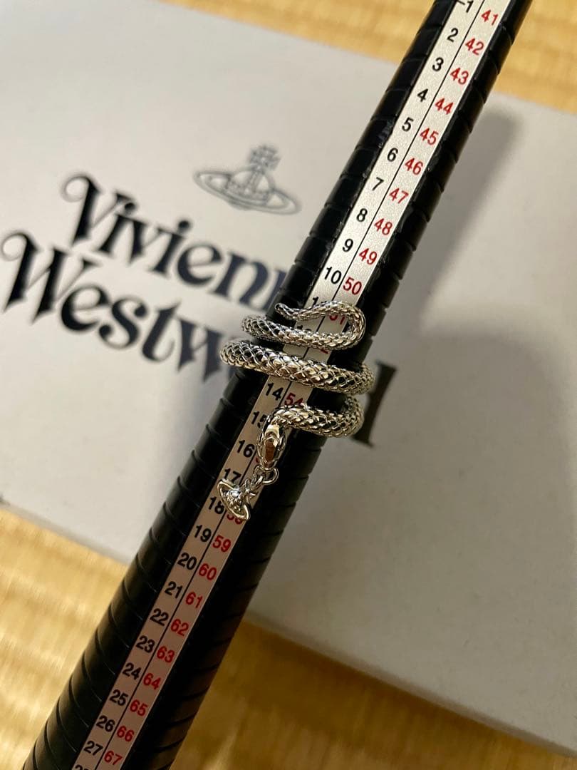 スネークリング オーブ シルバー 約13号 - メルカリ