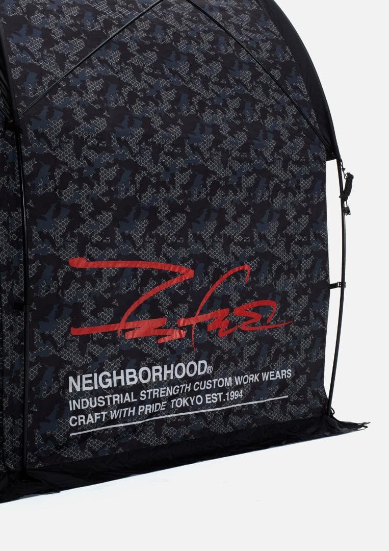 NEIGHBORHOOD x HELINOX FL/E-HANGAR