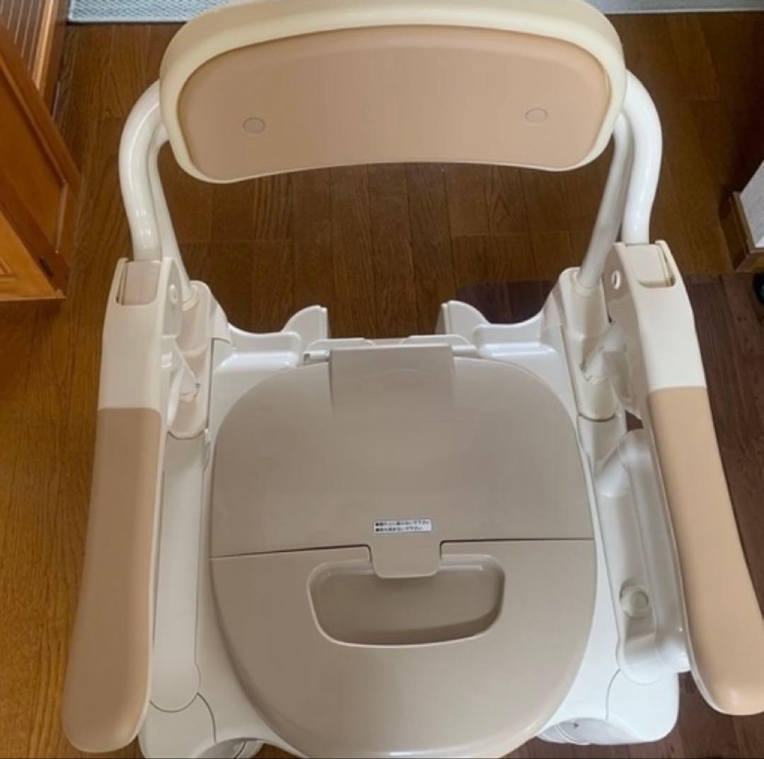 介護トイレ　 アロン化成　 ポータブルトイレ　災害防災　送料無料に変更しました 介護トイレ アロン化成 ポータブルトイレ 災害防災 送料無料に変更しま