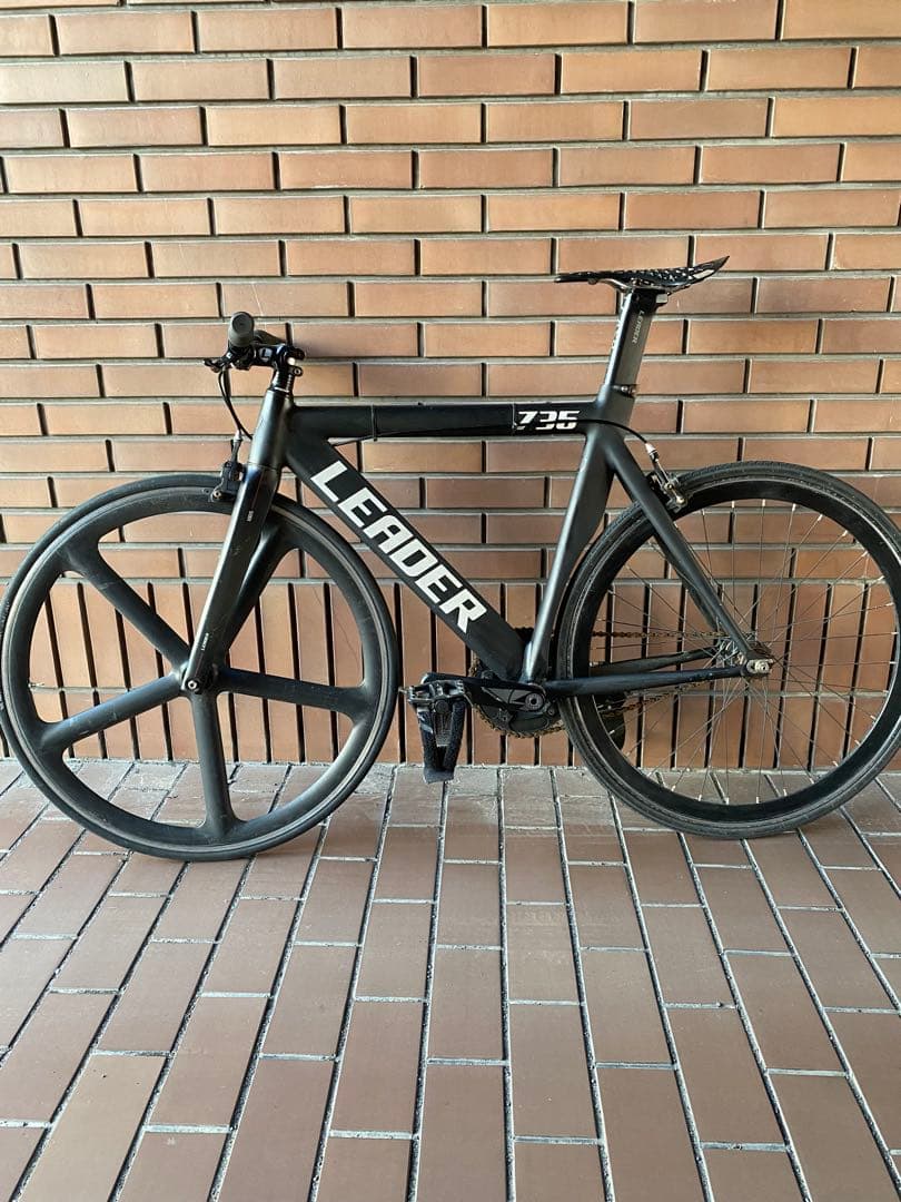 LEADER 735 ブラック　【引き取り限定】 LEADER 735 ブラック【引き取り限定】